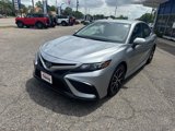 Used 2023 Toyota Camry SE image 3