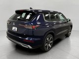 New 2025 Mitsubishi Outlander SE image 3