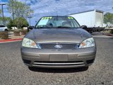 Used 2005 Ford Focus ZX4 Sedan image 2