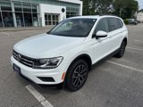 Certified 2021 Volkswagen Tiguan SE w/ Panoramic Sunroof Package image 4