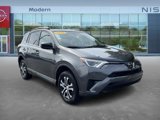 Used 2018 Toyota RAV4 LE image 3