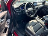Used 2022 Ford Escape Titanium image 5