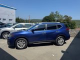 Used 2020 Nissan Rogue SV image 2