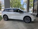 Used 2021 Lincoln Corsair Reserve w/ Equipment Group 201A image 2
