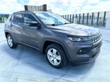 Used 2022 Jeep Compass Latitude image 4