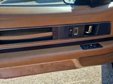 Used 1989 Buick Reatta Coupe image 5