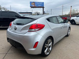 Used 2013 Hyundai Veloster w/ Tech Pkg image 3