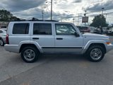 Used 2006 Jeep Commander 4WD image 4