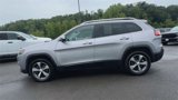 Used 2019 Jeep Cherokee Limited image 5