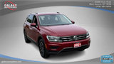 Used 2021 Volkswagen Tiguan SE image 3