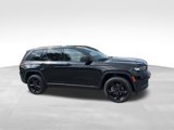 Used 2022 Jeep Grand Cherokee Altitude image 2