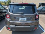 Used 2018 Jeep Renegade Latitude image 3