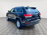 Used 2017 Jeep Grand Cherokee Laredo w/ Quick Order Package 23E image 4