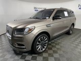 Used 2019 Lincoln Navigator Select w/ Technology Package image 2