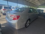 Used 2014 Toyota Camry SE image 3