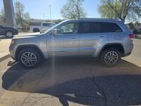 Used 2020 Jeep Grand Cherokee Limited w/ Luxury Group II image 2
