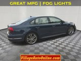 Used 2018 Volkswagen Passat 2.0T R-Line image 4