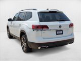 Used 2021 Volkswagen Atlas SE image 3