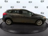 Used 2018 Ford Focus SE image 2