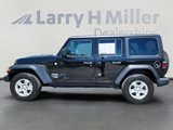 Used 2018 Jeep Wrangler Unlimited Sport S image 2