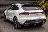 Certified 2025 Porsche Macan image 3