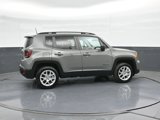 Used 2022 Jeep Renegade Latitude w/ Convenience Group image 3