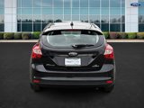 Used 2013 Ford Focus SE w/ SE Winter Pkg image 5
