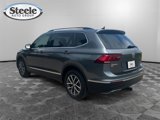 Used 2020 Volkswagen Tiguan SE image 3