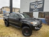 Used 2020 Toyota Tacoma TRD Sport image 2