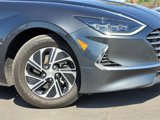 Used 2023 Hyundai Sonata Blue image 2