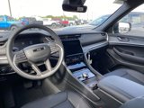 New 2025 Jeep Grand Cherokee Limited w/ Black Appearance Package image 4