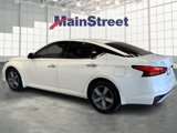Used 2019 Nissan Altima 2.5 SV image 3