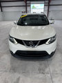 Used 2018 Nissan Rogue Sport SL image 2