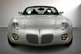 Used 2009 Pontiac Solstice Convertible w/ Premium Package image 2