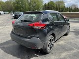 Used 2018 Nissan Kicks SV image 3