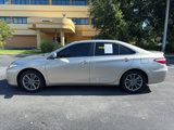 Used 2017 Toyota Camry SE image 5