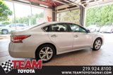 Used 2015 Nissan Altima 2.5 SV w/ Convenience Package image 4