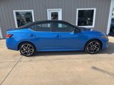 Used 2025 Nissan Sentra SR w/ SR Premium Package image 2