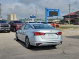 Used 2023 Nissan Altima 2.5 SV image 4
