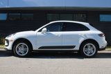 Certified 2024 Porsche Macan image 3