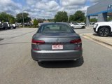Used 2022 Volkswagen Passat 2.0T SE image 4