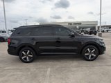 Used 2022 Kia Sorento S image 2