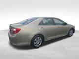 Used 2013 Toyota Camry LE image 5