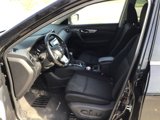 Used 2019 Nissan Rogue SV w/ Sun & Sound Touring Package image 4