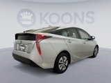 Used 2017 Toyota Prius Four image 5