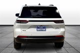 Used 2024 Jeep Grand Cherokee Altitude image 4