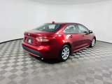 Used 2022 Toyota Corolla LE image 4