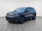 Used 2018 Jeep Grand Cherokee Altitude image 3