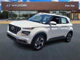 New 2025 Hyundai Venue SEL image 3