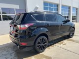Used 2017 Ford Escape SE w/ SE Sport Appearance Package image 4